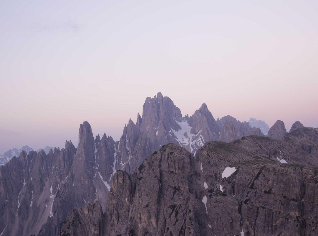 The 'Rey de Corazones': Analyzing Camacho's Musical Influence